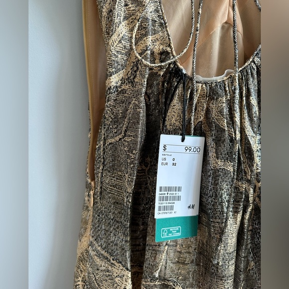 H&M conscious - Dress size XS / 0 - NWT - Picture 3 of 6